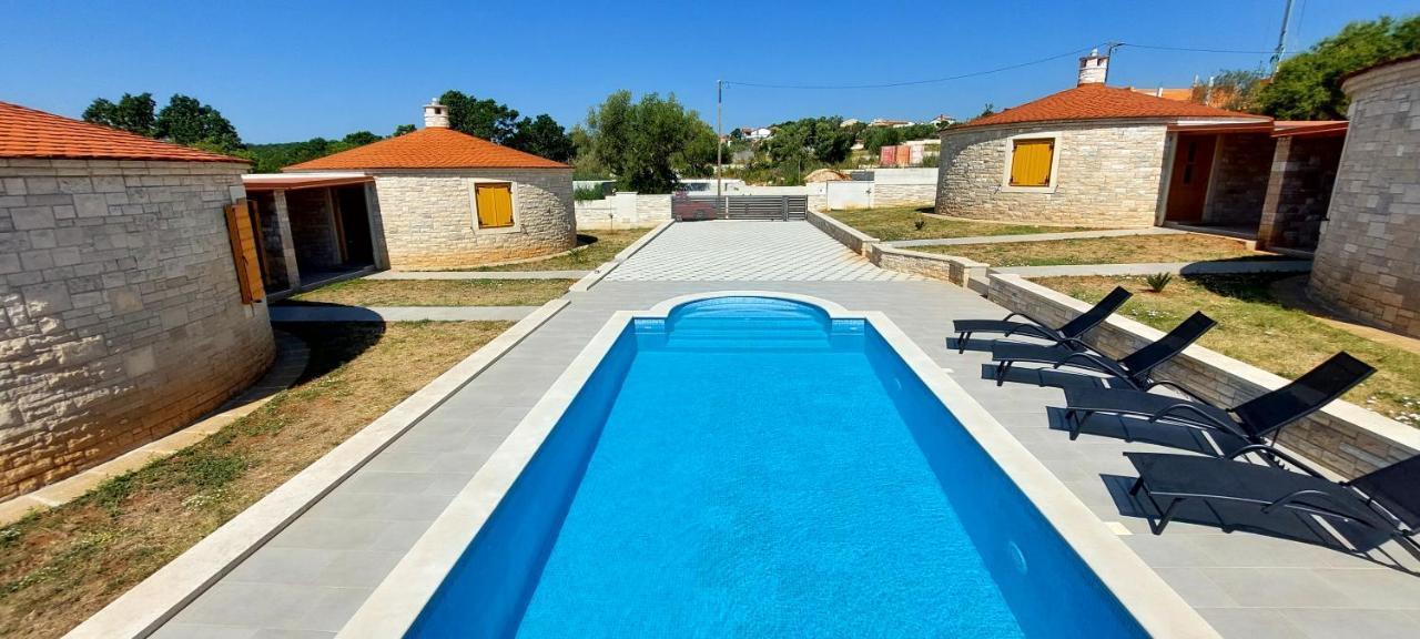 Apartmani Belavic - Kazuni Peruški Zewnętrze zdjęcie
